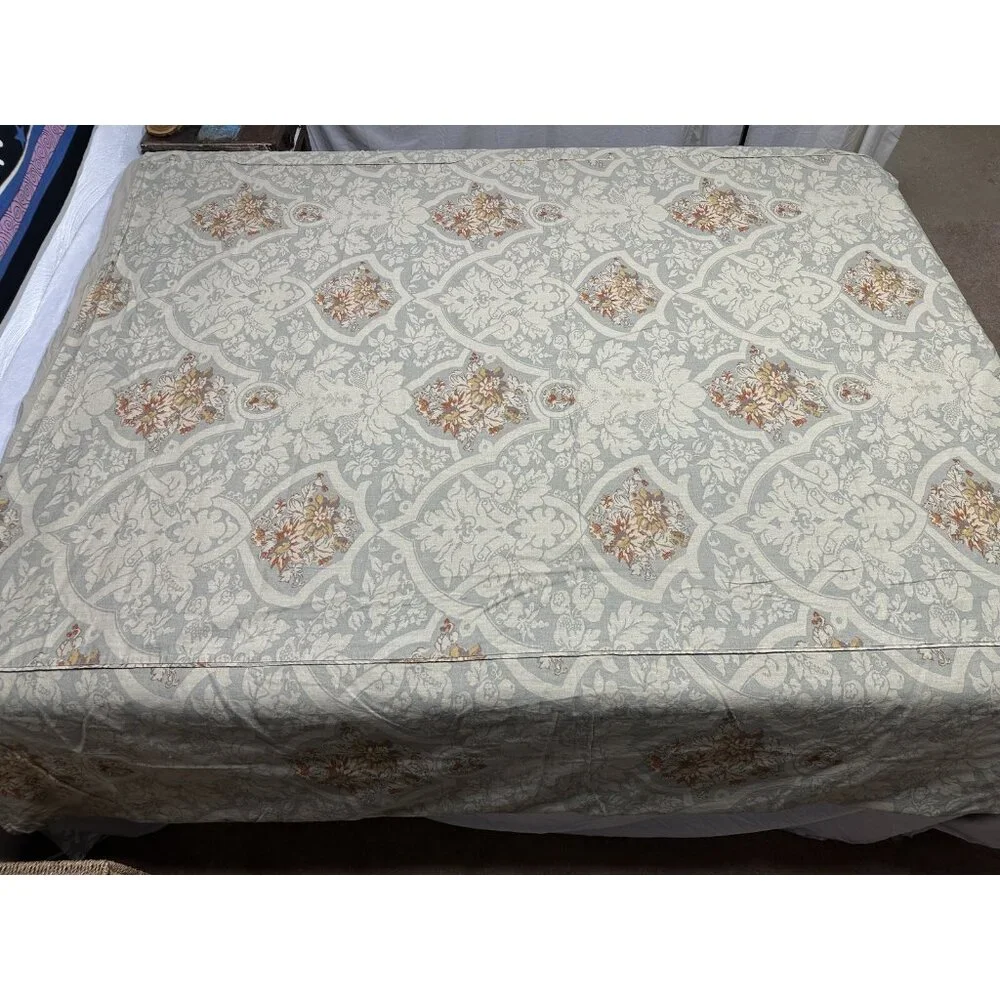 Pottery Barn Camilla Beige Linen Cotton Floral Medallion Full/Queen Duvet Cover